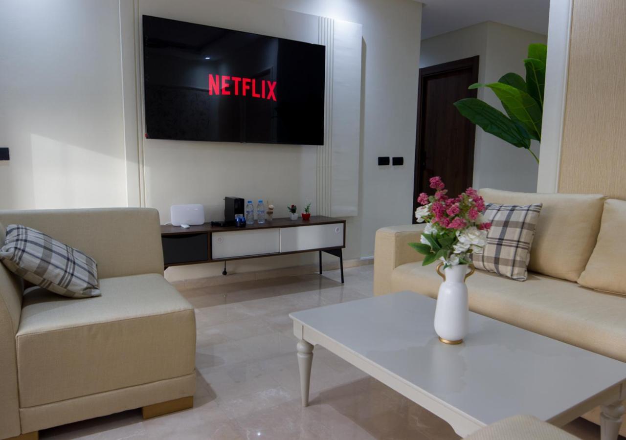 R104- Luxurious Penthouse With Incredible Sea View Apartamento